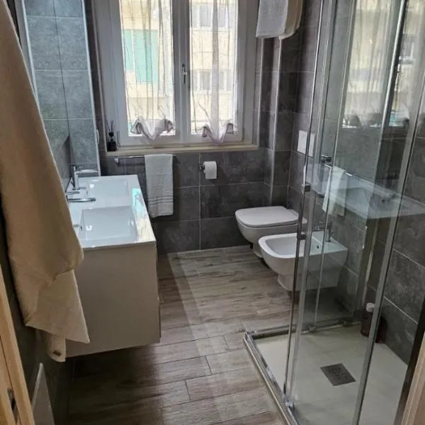 Reef Apartment, hotel v destinaci Francavilla al Mare