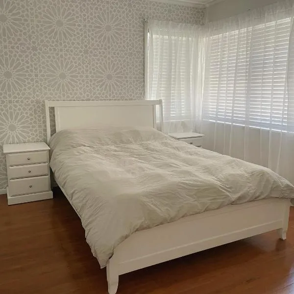 Living Oasis Home, Hotel in Auckland