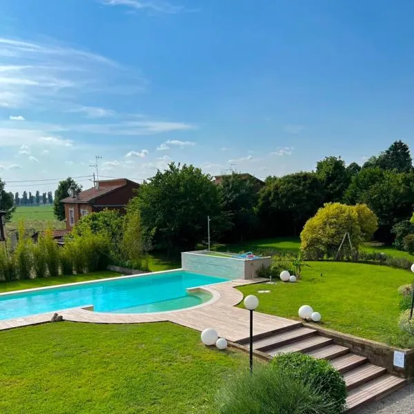 Agriturismo La Boschina, hotel v destinaci Crema