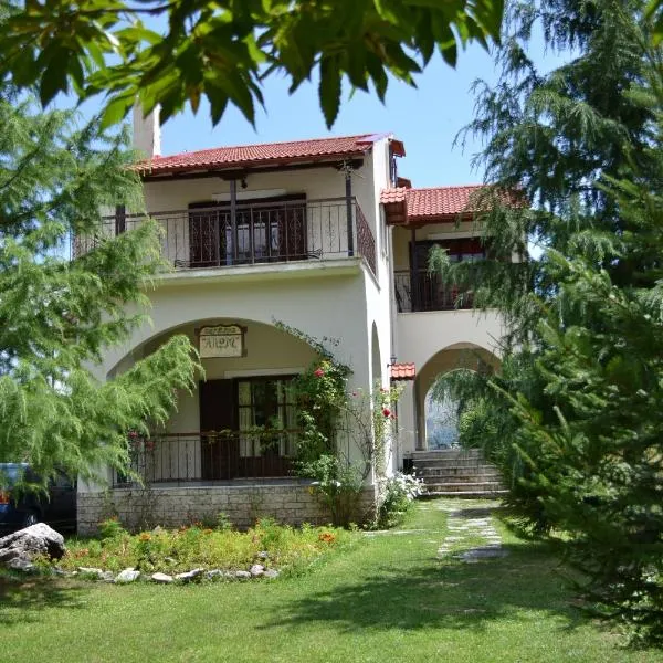 Ξενώνας Αλώνι-Guesthouse Aloni、Theodorianaのホテル