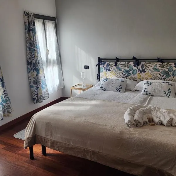 La Corte Guesthouse, hotel v destinaci Cornate dʼAdda