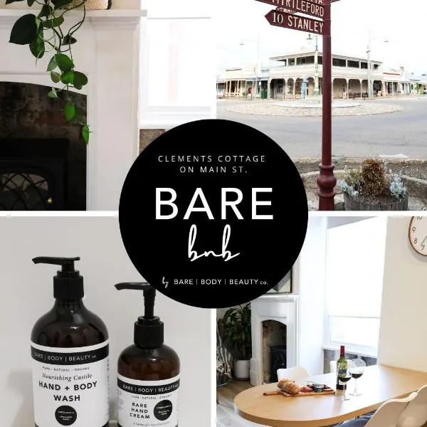 Clements Cottage on Main St. Bare bnb by Bare Body Beauty co.、ビーチワースのホテル