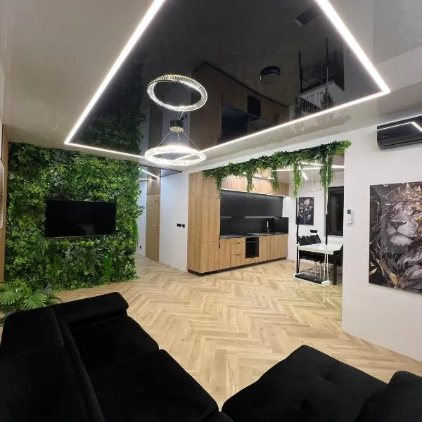 VIP GOLD Warszawa Parking FREE, hotel v destinaci Stefanowo