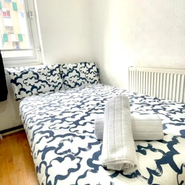 Lovely private house, hotel em Londres