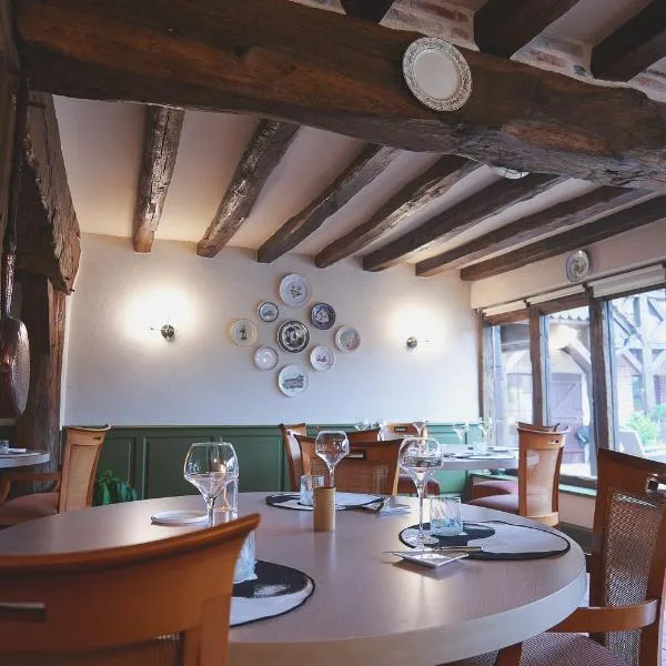 Auberge Du Cheval Blanc - Teritoria, hotel v destinaci Selles-Saint-Denis