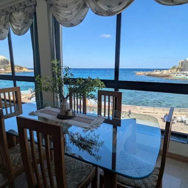 Seaside Apartment Marsalforn, hotel v destinaci Marsalforn