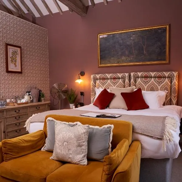 Viesnīca The Lion Inn pilsētā Vinčkoma