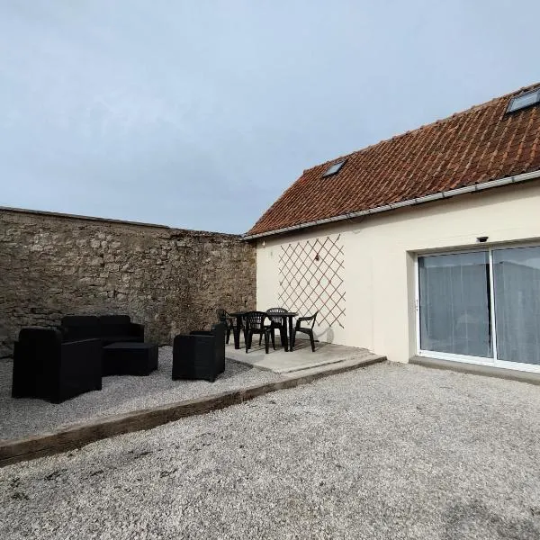 Les loupiots, hotel v destinaci Hardinghen