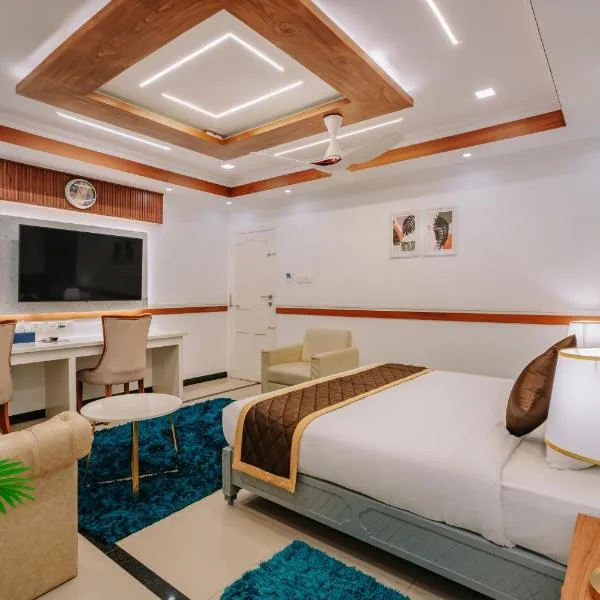 Excellency Airport Hotel: Ernakulam şehrinde bir otel