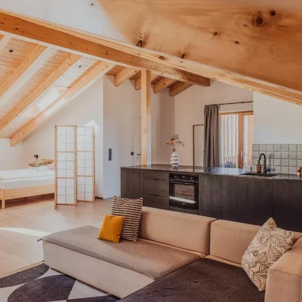 Hofstatt Salzburg - Ferienwohnung, hotel v destinaci Söllheim