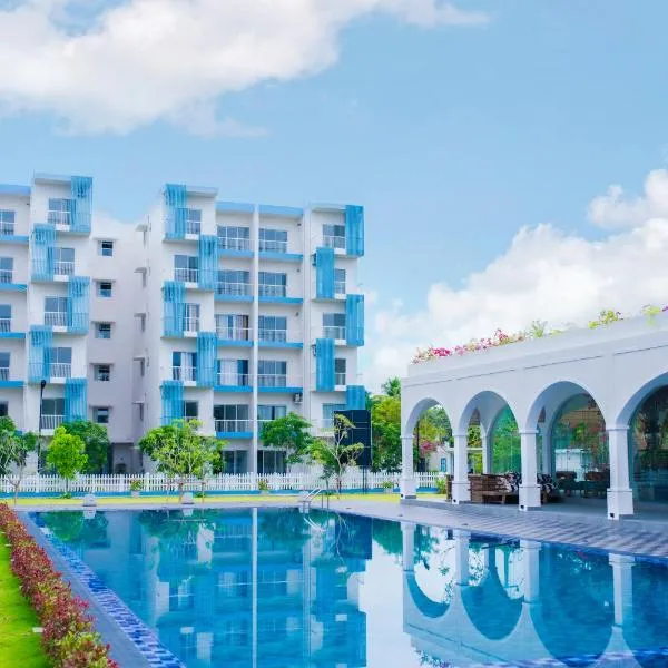 Santorini 2BR Resort Apt - Negombo Beach & Airport, ξενοδοχείο στη Νεγκόμπο