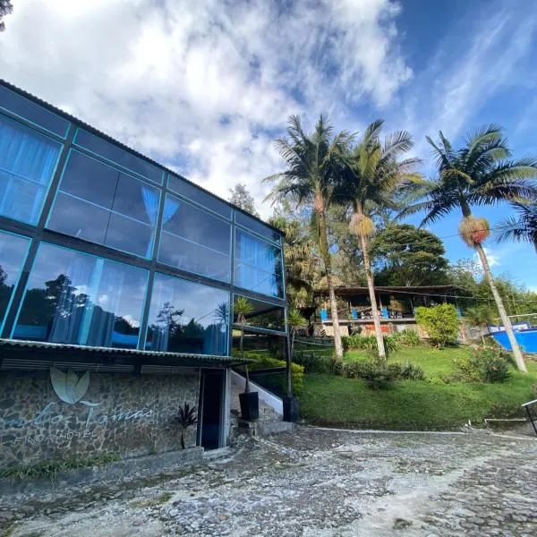 Finca Hotel Santo Tomas El Oasis, hotel v destinaci Rionegro