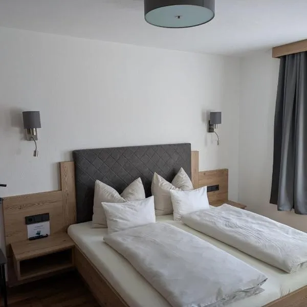Doppelzimmer Deutschmann, hotel v destinaci Sankt Johann im Pongau