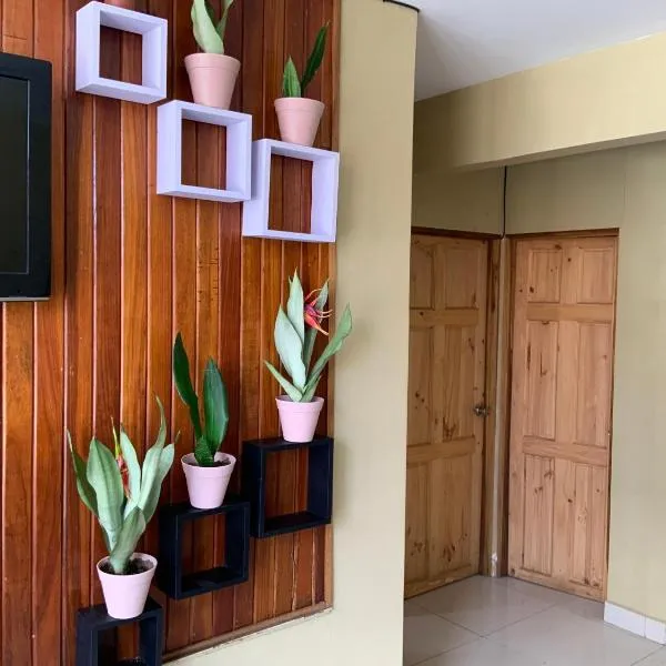 Pinky s Place Alajuela City Airport Costa Rica, hotel v destinaci Alajuela