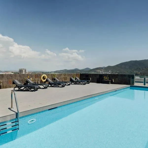 Sercotel Ciutat de Montcada, hotel v destinaci Montcada i Reixac