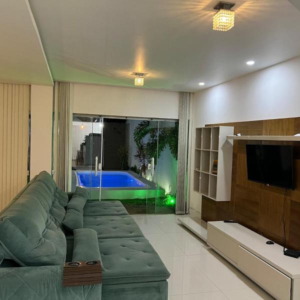 Casa a 5 minutos da praia e lagoa