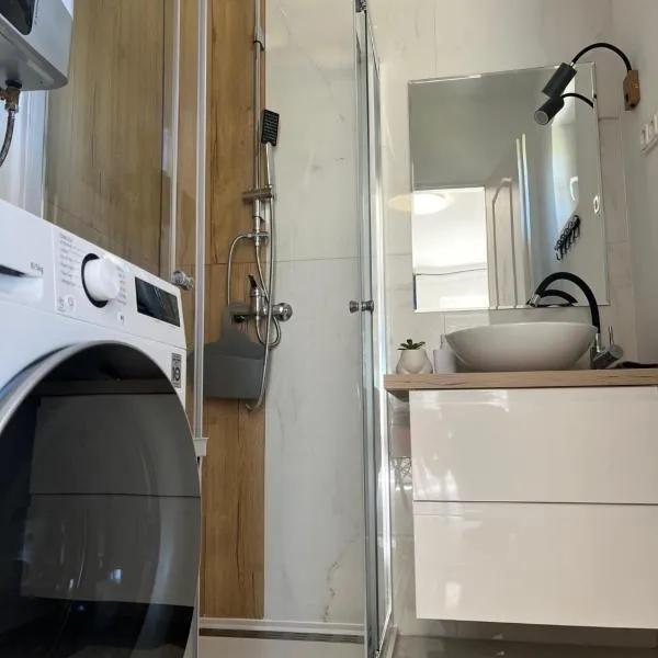 Viesnīca 3 Barát Apartman pilsētā Kehidakustaņa