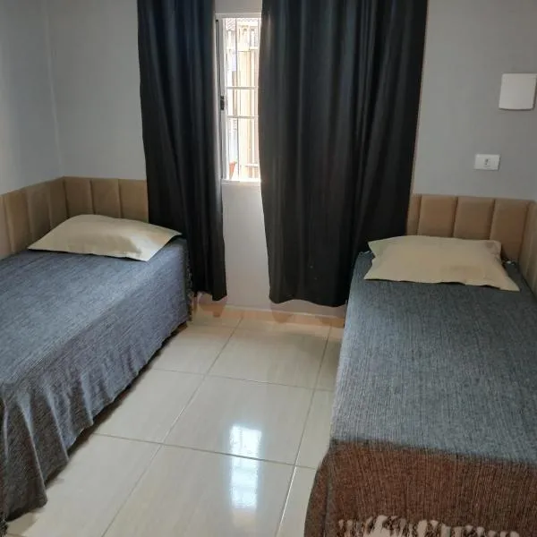 Quarto Solteiro com TV, hotel v destinaci Artur Nogueira