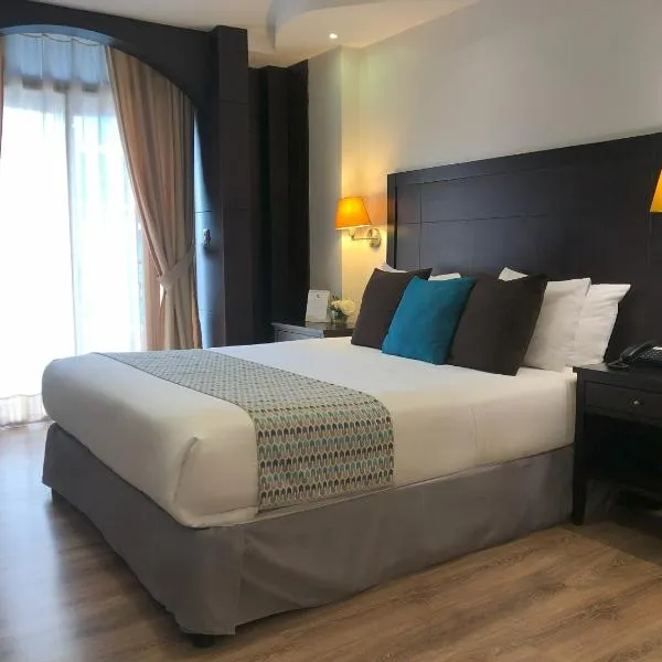 Zamorano Real Hotel, hotel v destinaci Loja