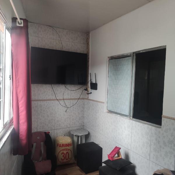 Casa bem localizada, próximo a tudo