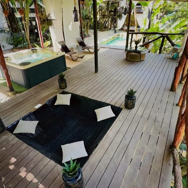 Canaima Chill House, hotel in Santa Teresa Beach