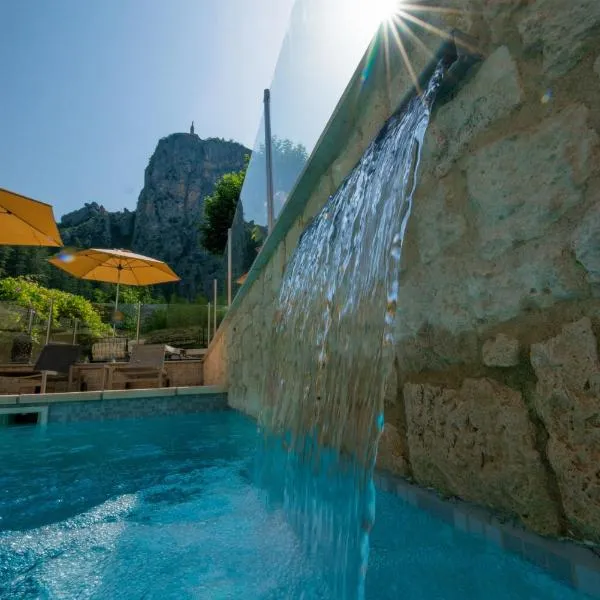 Nouvel Hôtel du Commerce, hotel em Castellane