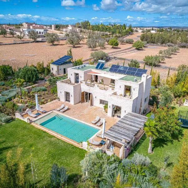 Villa besmilah, hotel v destinaci Aït Imouni