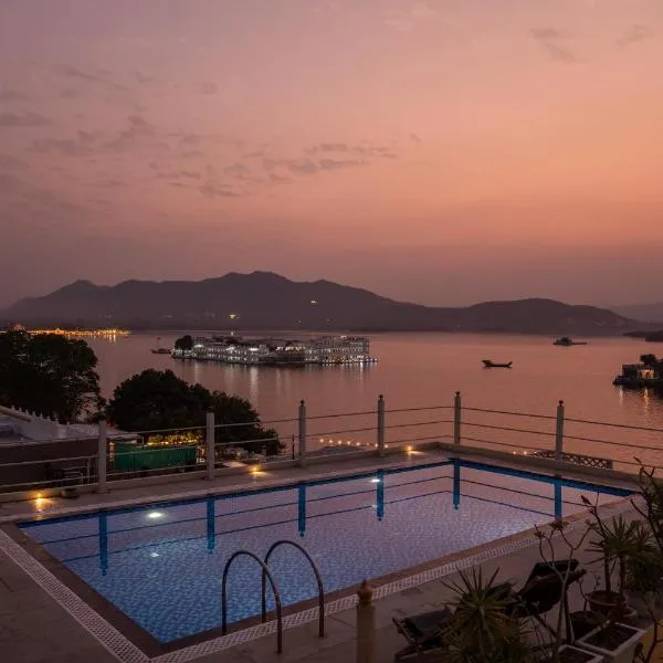 Udaigarh - Udaipur, hotel v destinaci Udajpur