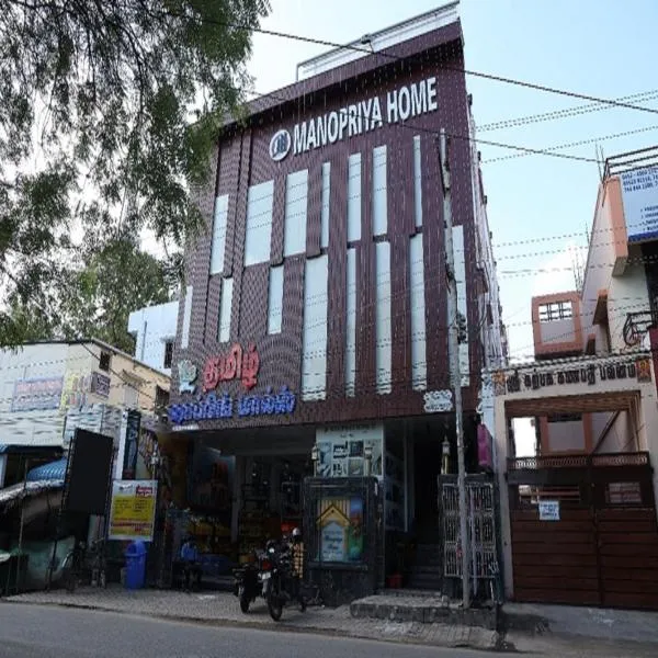 Manopriya Residency by Azalea, hotel in Madurai