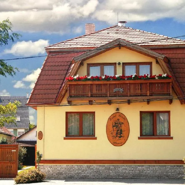 Szt Kristóf Bed and Breakfast, hotel v Győru