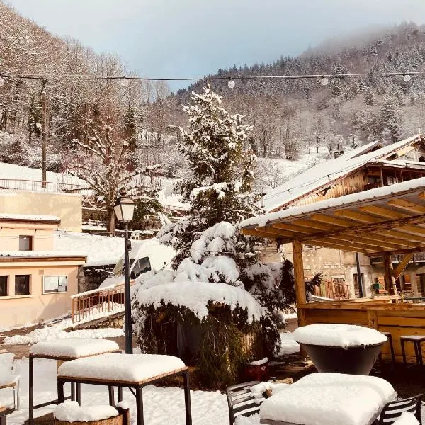 Auberge le bois du cornet – hotel w mieście La Forclaz