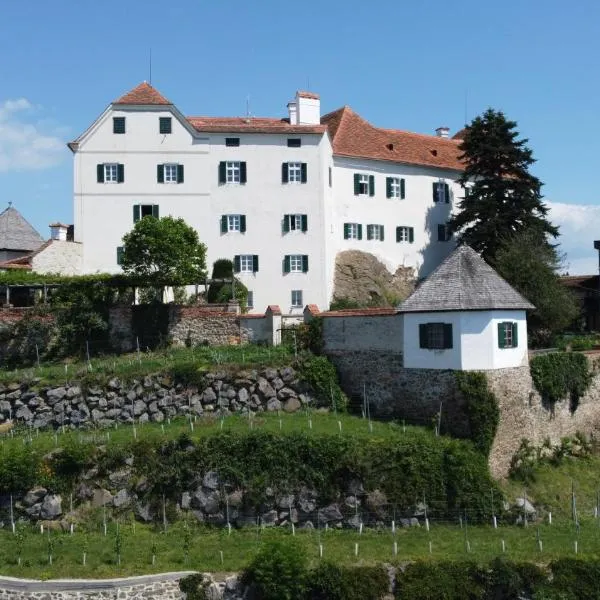 Schloss Kapfenstein, hotel in Kapfenstein
