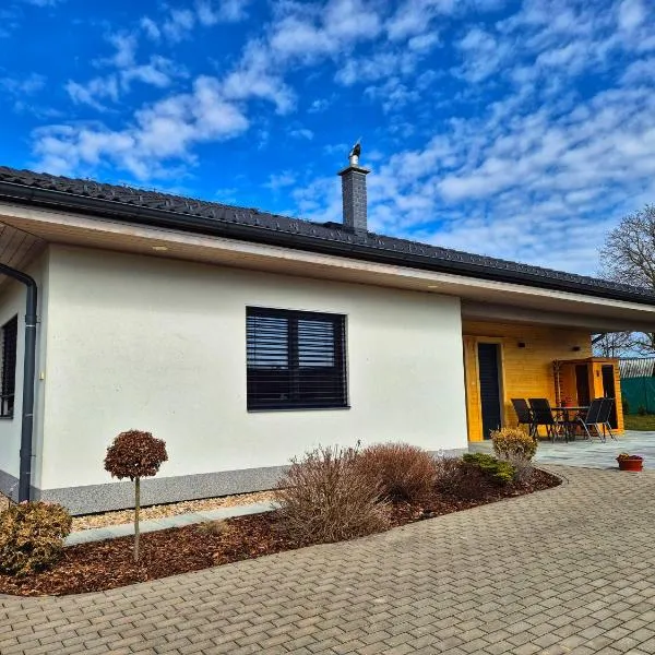 Ubytování nad přehradou, hotel v destinaci Dvůr Králové nad Labem