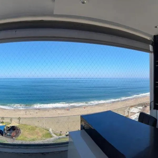 Frente a la playa, Hotel in Iquique