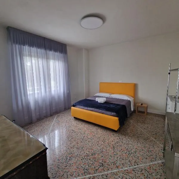 Verdi 32, hotel v destinaci Cazzago San Martino