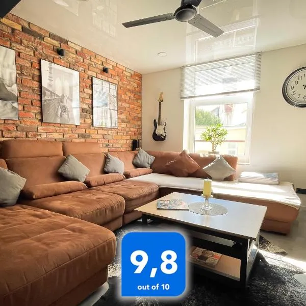 DESIGN LOFT Herford - Parkplatz, WLAN, Netflix, Heimkino, hotel in Herford
