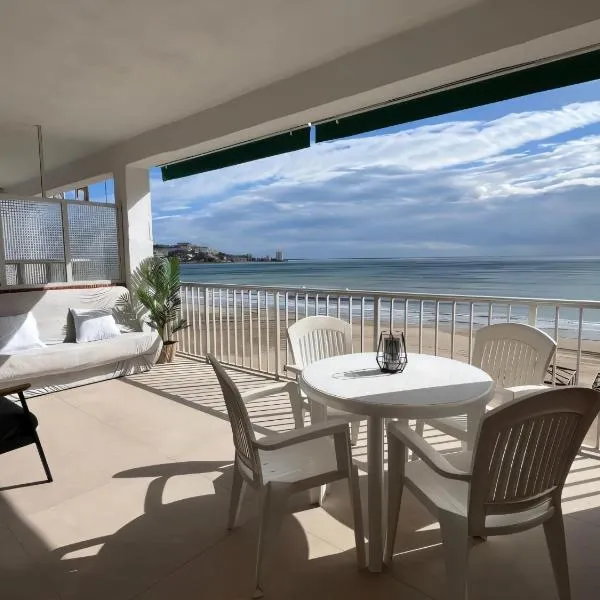 La Palmera - Primera linea frontal en Playa San Antonio, hotel i Cullera