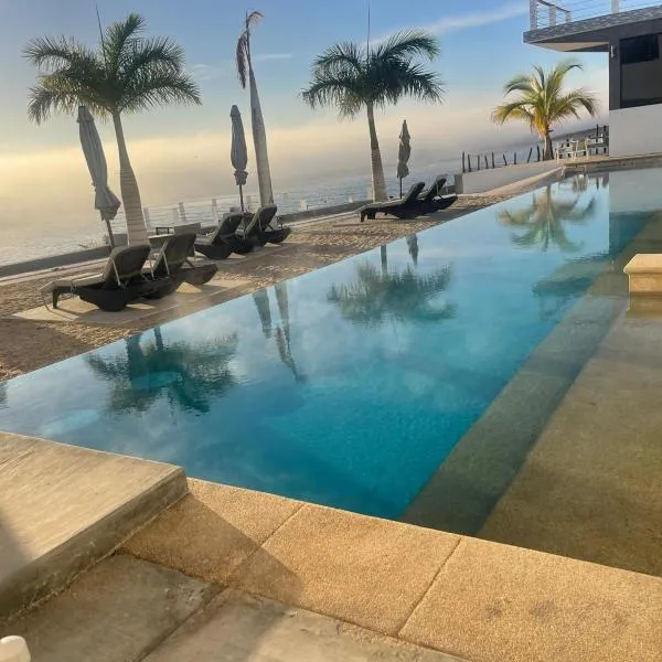 Casa Termales Solo Adultos Frente al Mar Sistema Solar, hotel i El Sargento