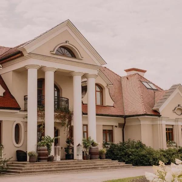 Winny Dworek, hotel v destinaci Sulechów