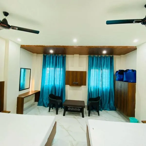 Gyanav Hotel and Restaurant photo 2