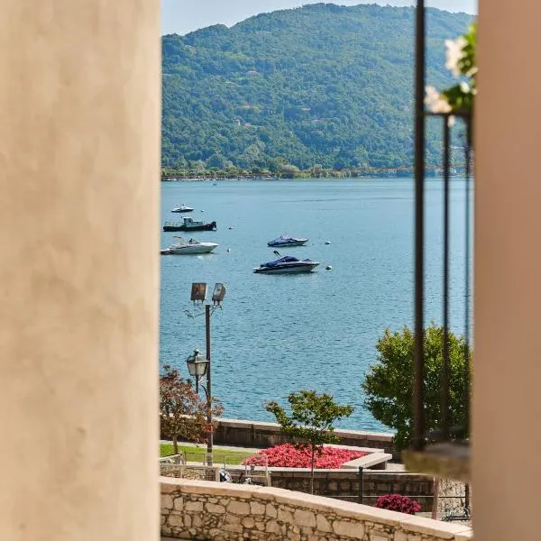 Appartamento BACCO, hotel v destinaci Feriolo