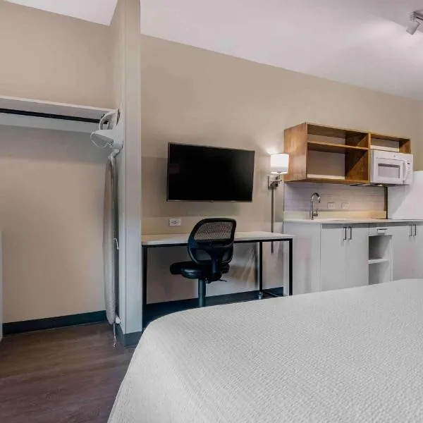 Extended Stay America Premier Suites Phoenix Chandler Airport, hotel v destinaci Chandler