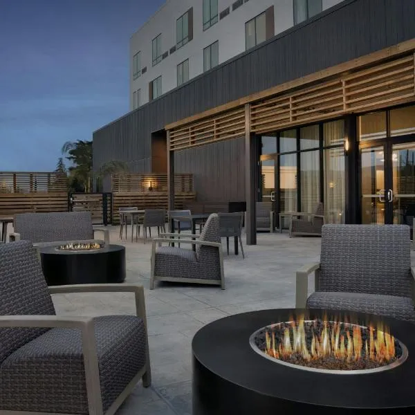 Courtyard by Marriott Antioch Pittsburg, khách sạn ở Pittsburg