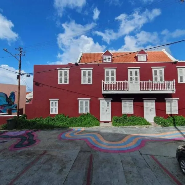 Trina Cozy Suites, hotel v mestu Willemstad