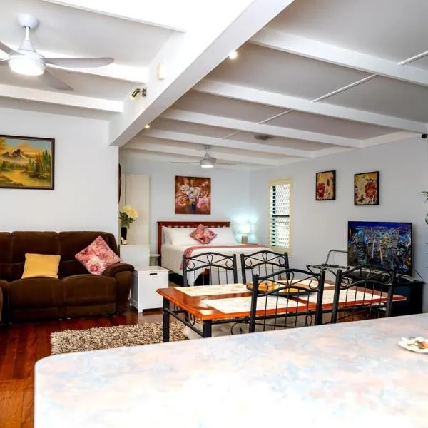 Bush N Beach Sunshine Coast near Eumundi & Noosa, hotel v destinaci Doonan