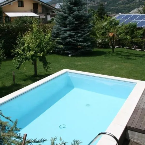 B&B Lo Tatà, готель у місті Феніс