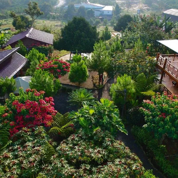 Eliss Garden Coffee & Homestay, hotel ad Ấp Thiện Lập