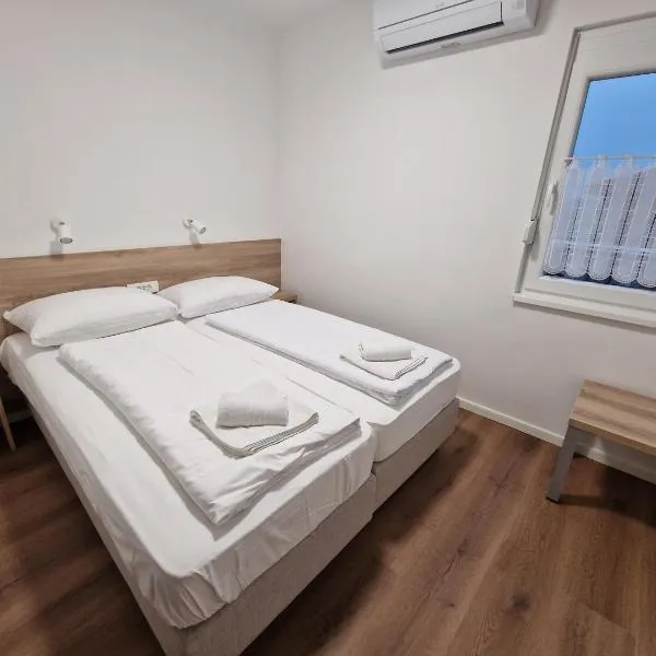 Počitniški dom Portorož / Portoroz Holiday Home, hotel a Portoroz
