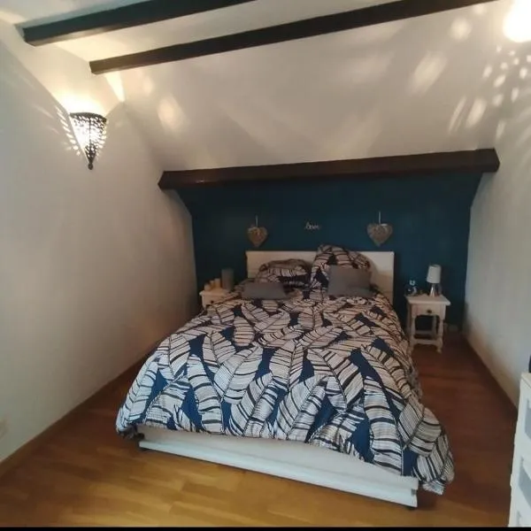 Chambre chez l'habitant, hotel em Marnay-sur-Seine