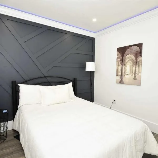 Luxury Sweet Home Away From Home & Free Parking, hotel di Brampton